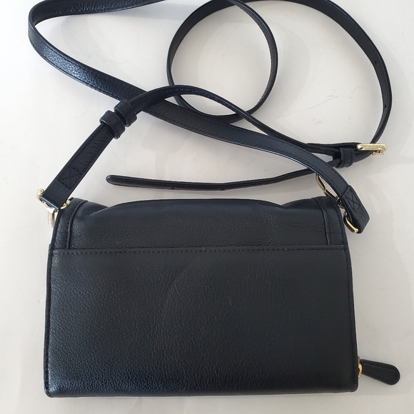 VERA BRADLEY Black Leather Crossbody Zip Wallet Handbag Floral Lining Pockets A+ - Picture 9 of 16